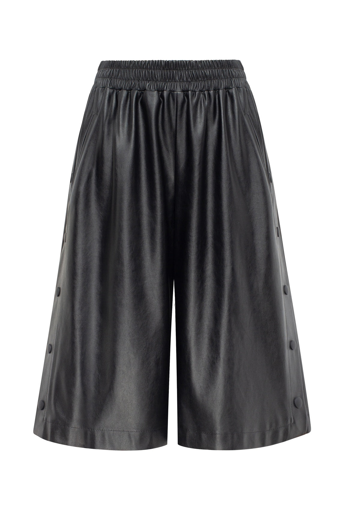 Faux leather bermudas